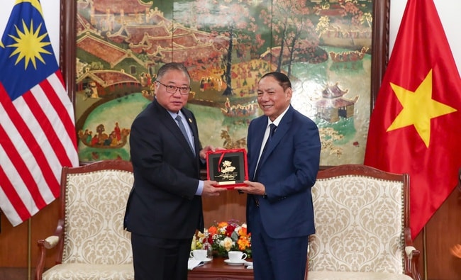 Kết nối du lịch Việt Nam – Malaysia