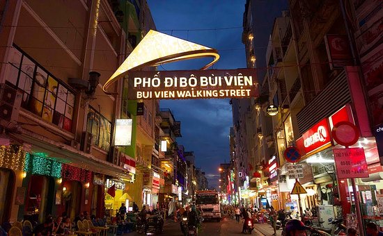 5 khu ẩm thực 'thức trọn đêm' cùng Sài Gòn