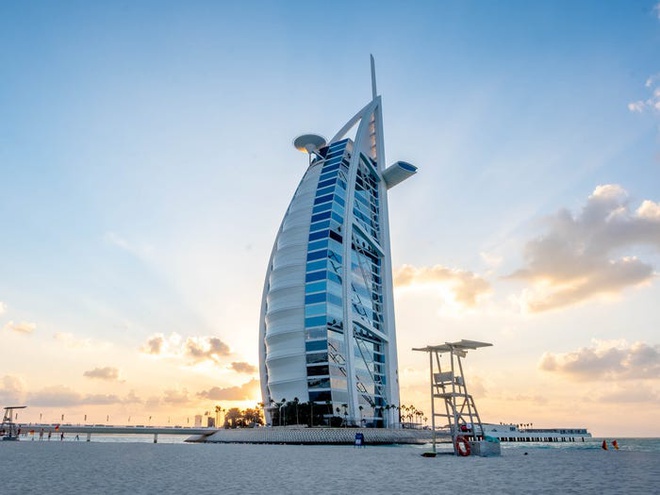 Độ xa xỉ của khách sạn 7 sao dành cho giới siêu giàu ở Dubai