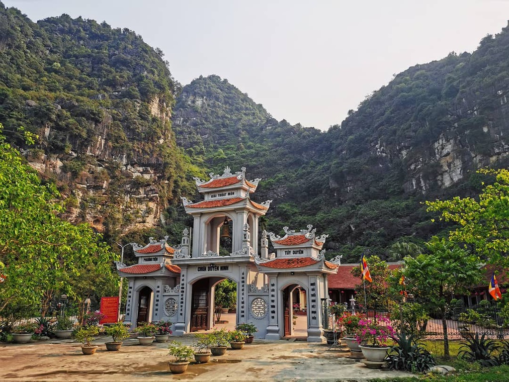 7 ngôi chùa cầu tình duyên nổi tiếng Việt Nam