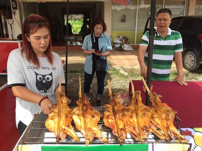 Gà nướng Thai Baan – Món ngon Thái Lan ở Sài Gòn