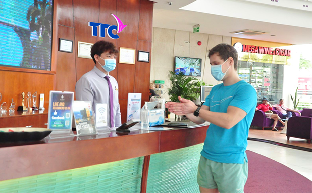 Chuỗi khách sạn TTC bảo vệ khách hàng mùa dịch bệnh