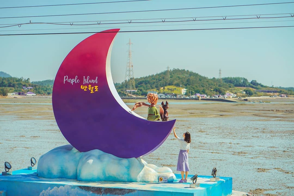 Hòn đảo ngập màu tím hút khách khám phá ở Hàn Quốc