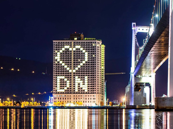 Nhiều khách sạn ở Đà Nẵng lên đèn hình trái tim giữa mùa dịch