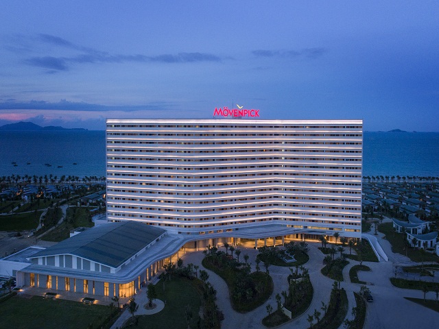 Mövenpick Resort Cam Ranh nâng hạng phòng Villa miễn phí cho khách đặt mới trong tháng Tám