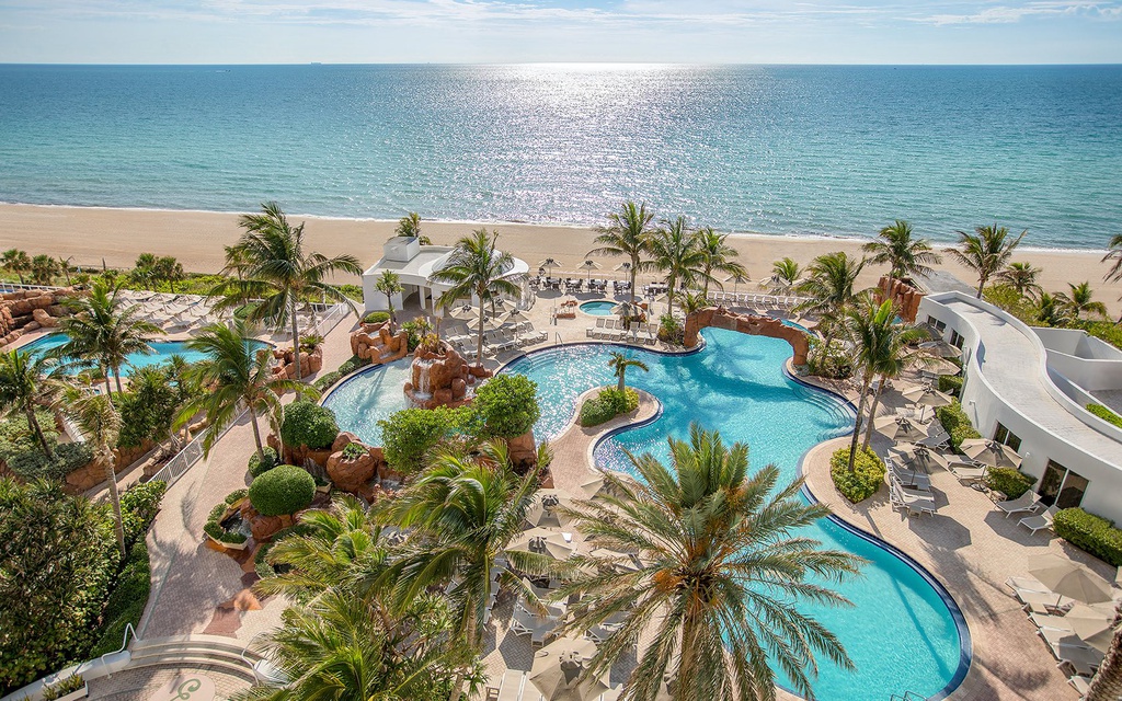 Resort 4 sao giá 800 USD/đêm của Tổng thống Trump