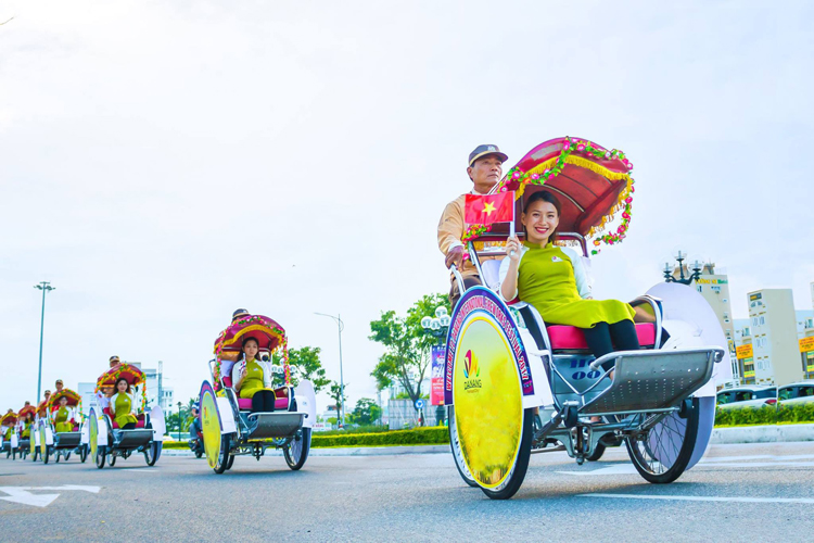 Du lịch Đà Nẵng: Tín hiệu khởi sắc dịp cuối năm