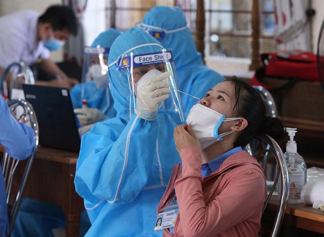 Ngày 28/2: Thêm 94.385 ca nhiễm mới, Quảng Ninh bổ sung 28.095 F0