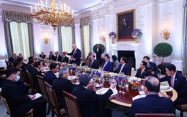 Những hình ảnh Thủ tướng Phạm Minh Chính dự chiêu đãi của Tổng thống Joe Biden