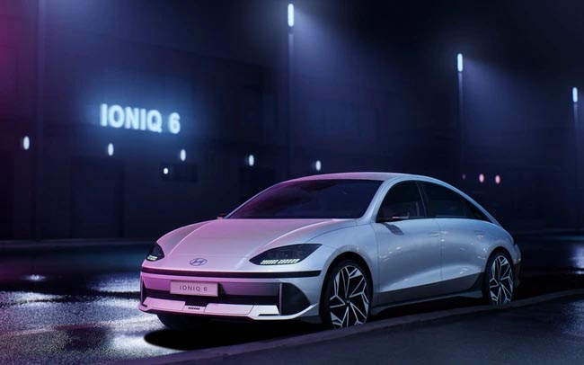 Sedan chạy điện đầu tiên của Hyundai chính thức vén màn với gương kỹ thuật số, dáng giống hệt Porsche
