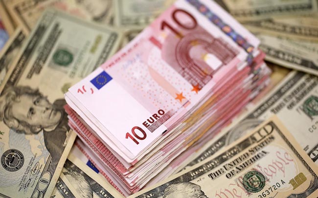 Giá USD tiệm cận đồng Euro, thương mại Việt Nam chịu ảnh hưởng thế nào?