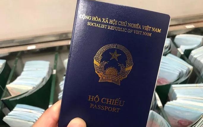 Anh công nhận hộ chiếu mới của Việt Nam