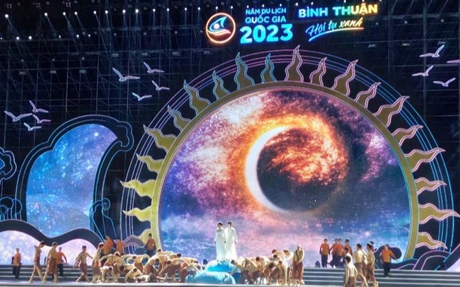 Khai mạc Năm du lịch quốc gia 2023 "Bình Thuận - Hội tụ xanh"
