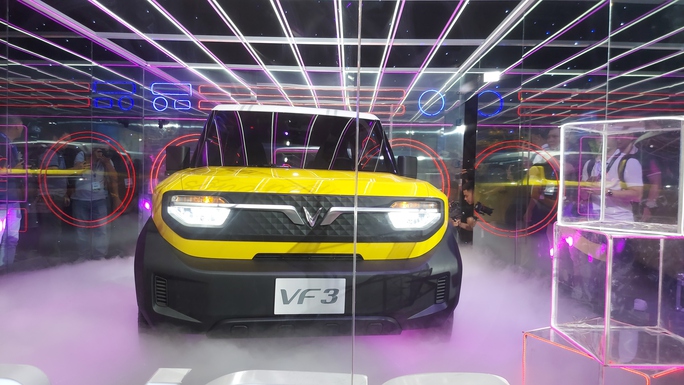 VinFast ra mắt 3 mẫu ôtô điện VF 3, VF 6 và VF 7