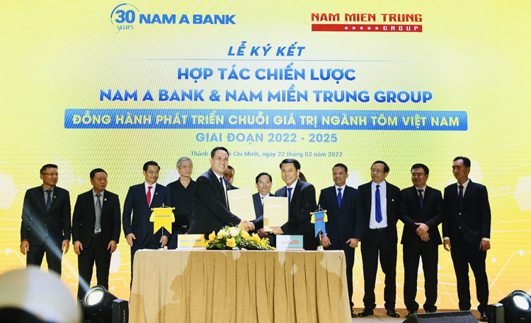 Nam A Bank ký kết hợp tác phát triển chuỗi giá trị ngành Tôm Việt Nam với quy mô lên đến 30.000 tỷ đồng