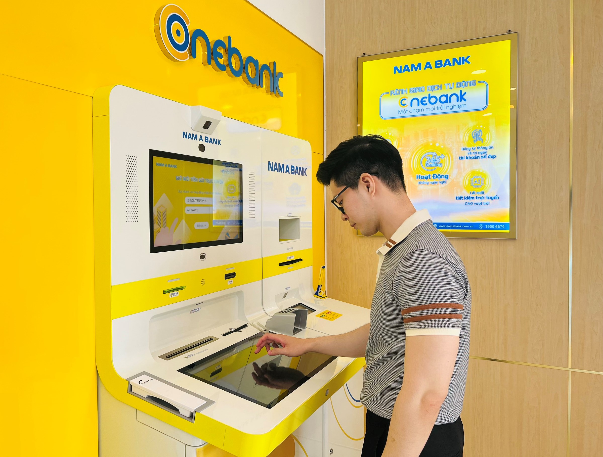 Chuyển đổi số ngành ngân hàng tăng tốc, Nam A Bank “tung” hàng loạt cải tiến trên hệ sinh thái ngân hàng số